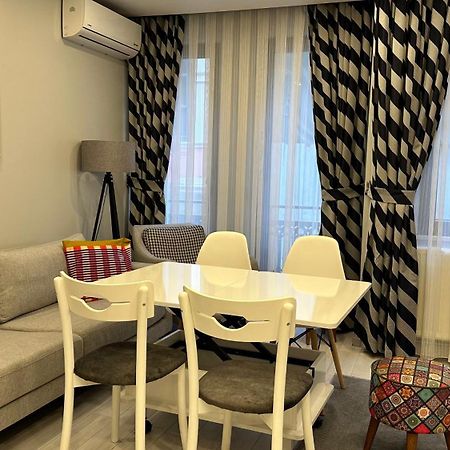 Apartamento Taksim Devrim House Estambul Exterior foto